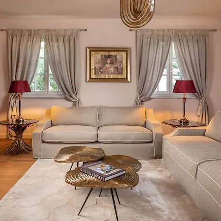 Vabriga Sleeps 8 With Pool Air Con And Wifi 빌라 *